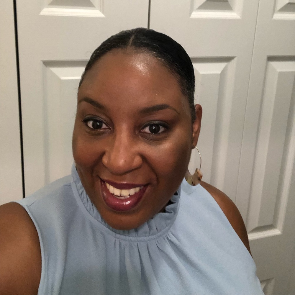 Meet your Posher, Andrea